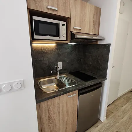 Nemea Stud Marine Apartmán