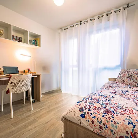 Nemea Stud Marine ラ・ロシェル